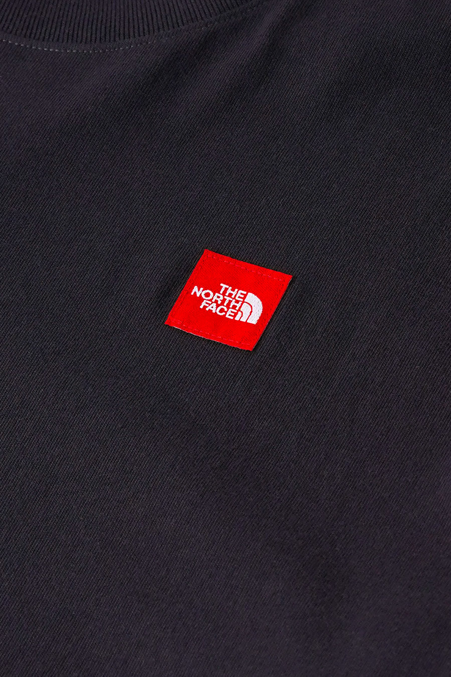 The North Face - T-SHIRT RED BOX NOIR - LE LABO STORE