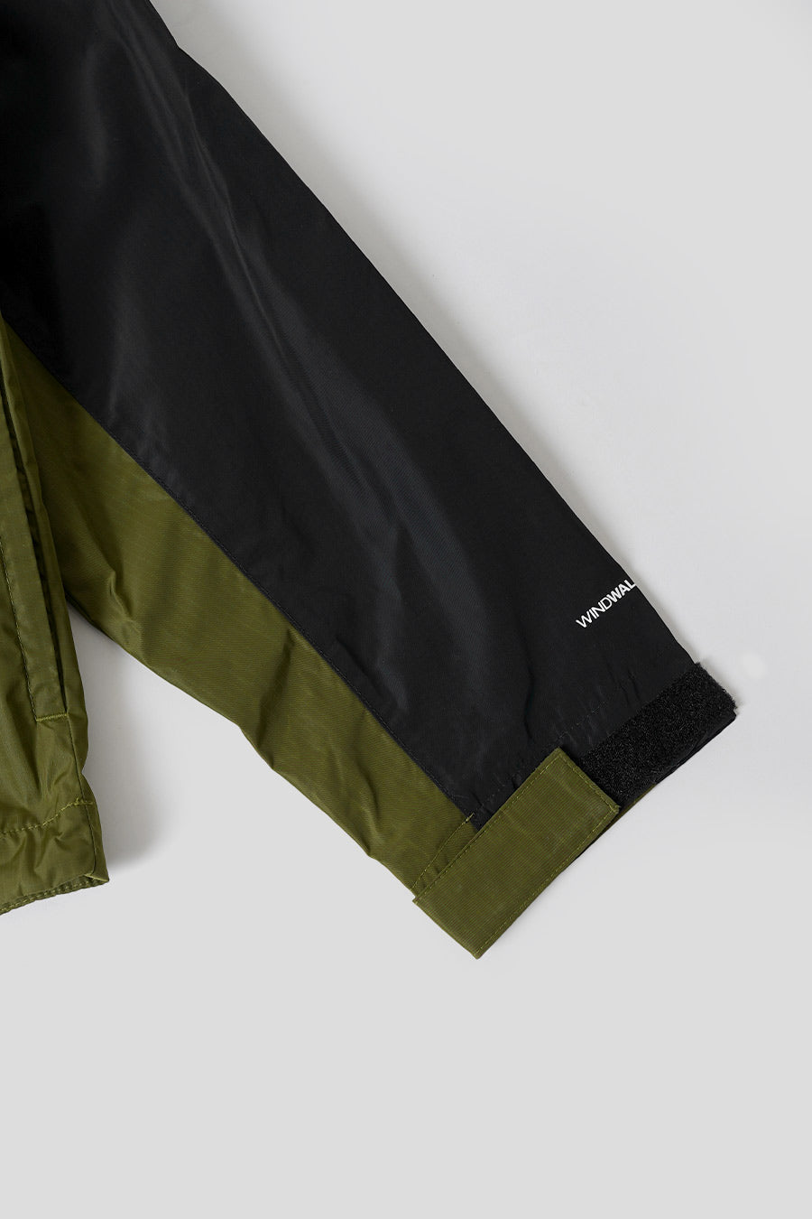 The North Face - VESTE À POCHES CARGO TUSTIN VERT FORÊT - LE LABO STORE