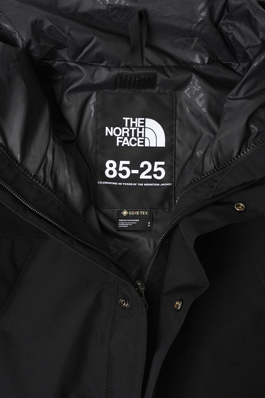 The North Face - VESTE MOUNTAIN GORE-TEX NOIRE - LE LABO STORE
