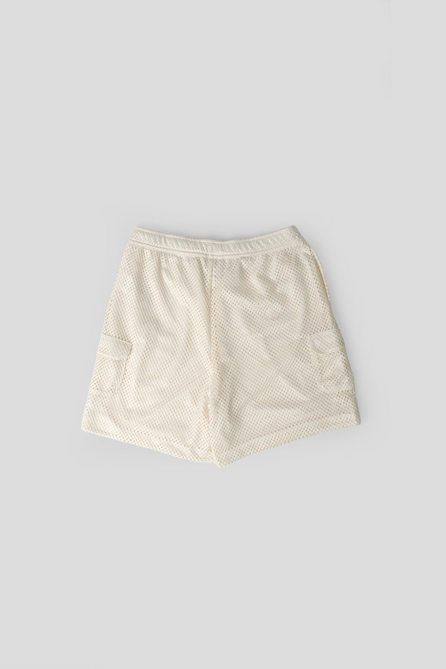 The North Face - SHORT RED BOX MESH UTILITY BLANC - LE LABO STORE