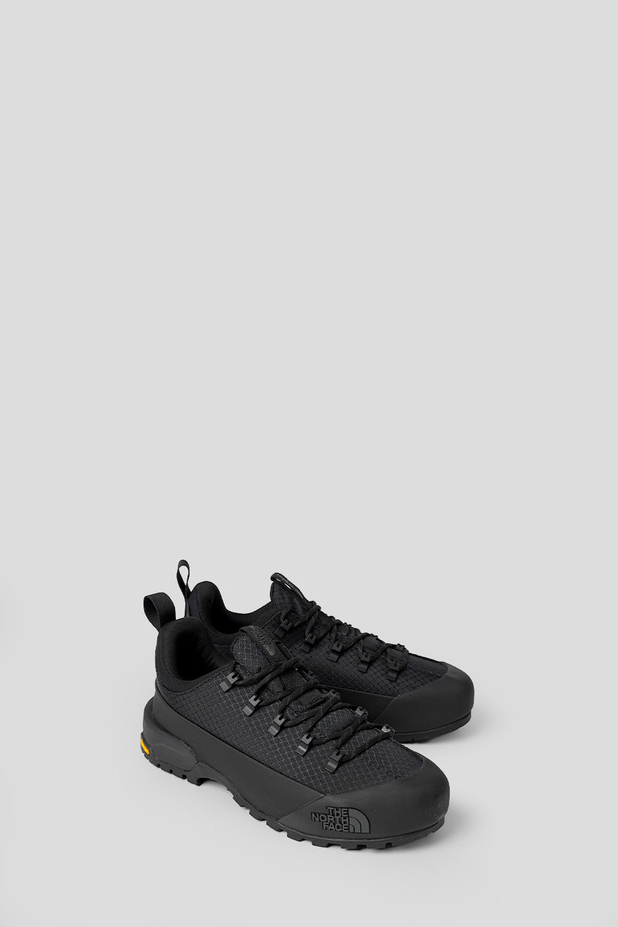 The North Face - SNEAKERS GLENCLYFFE BLACK ET ANTHRACITE GREY - LE LABO STORE