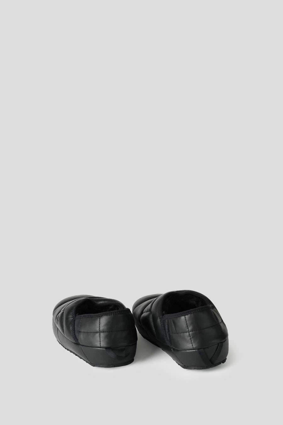 The North Face - MULES THERMOBALL TRACTION LEATHER NOIRES - LE LABO STORE