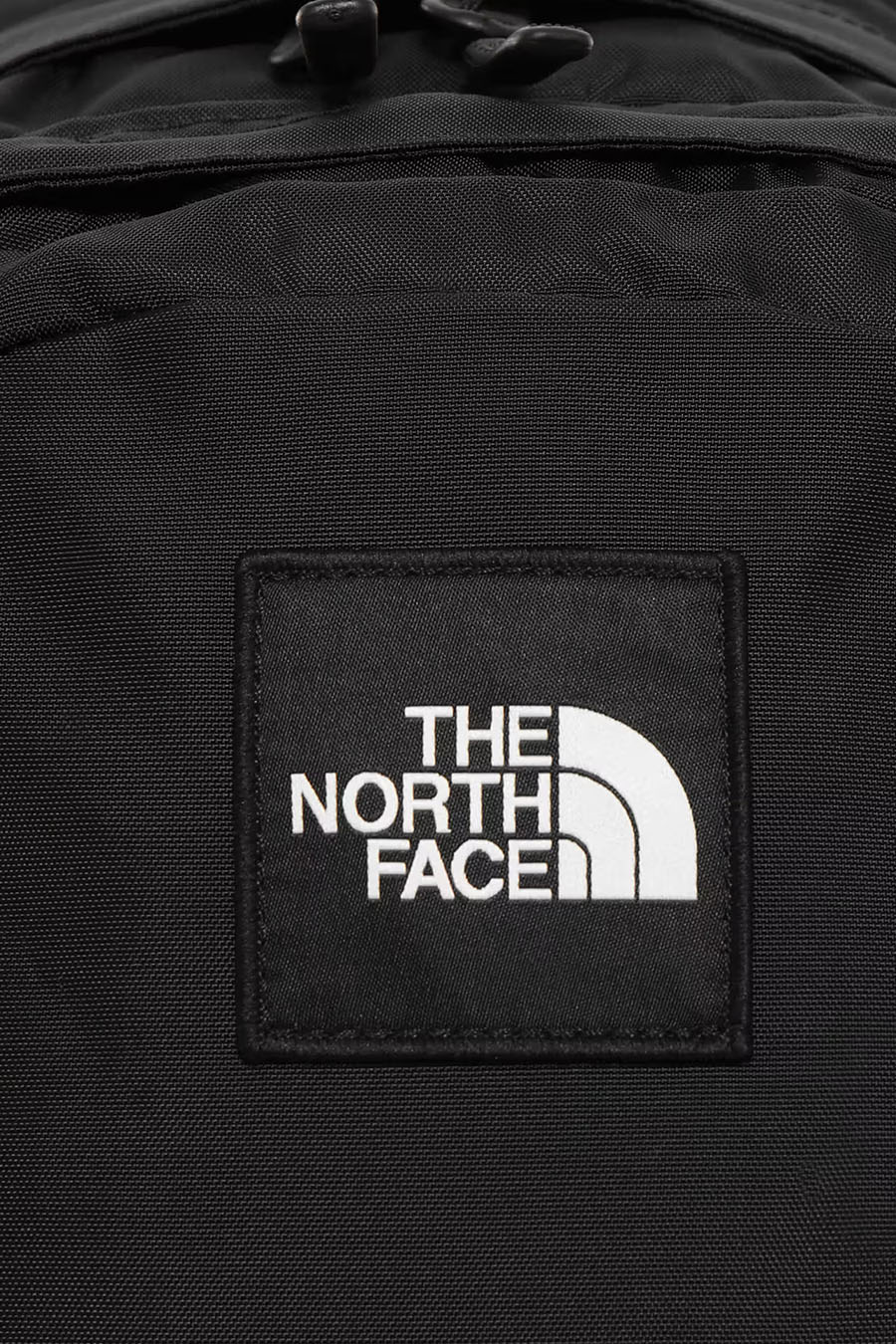 The North Face - SAC À DOS HOT SHOT NOIR - LE LABO STORE