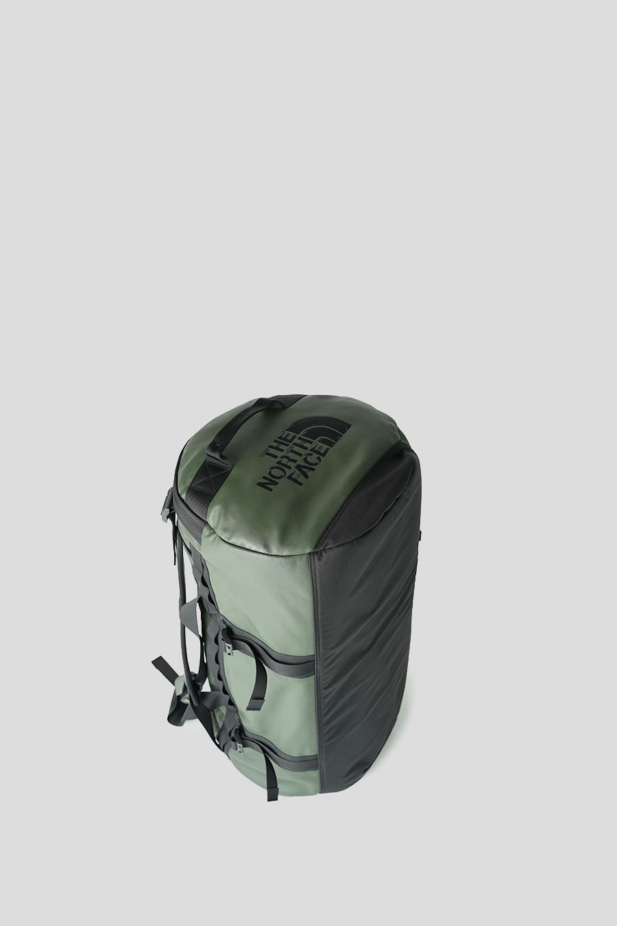 The North Face - SAC EN CUIR DUFFEL BASE CAMP VERT FONCÉ - LE LABO STORE
