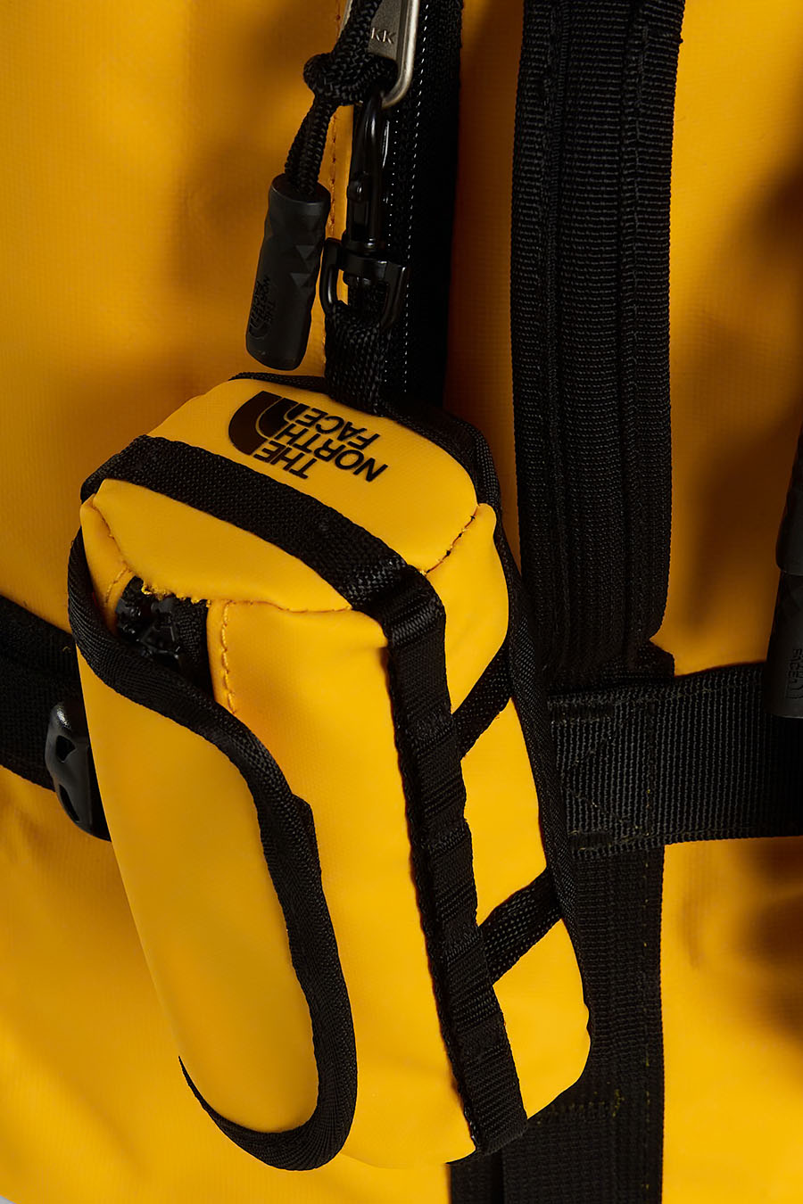 The North Face - BAG MINI DUFFEL BASE CAMP YELLOW - LE LABO STORE