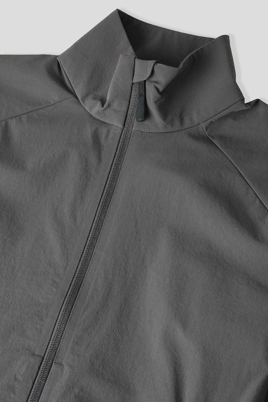 The North Face - VESTE TNF TECH WOVEN CHARBON - LE LABO STORE