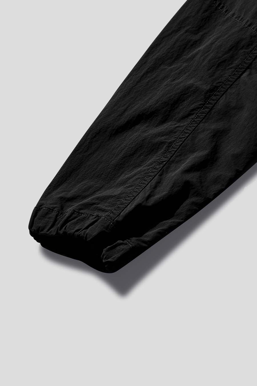 ROA HIKING - VESTE À CAPUCHE ROA X AND WANDER NOIRE - LE LABO STORE