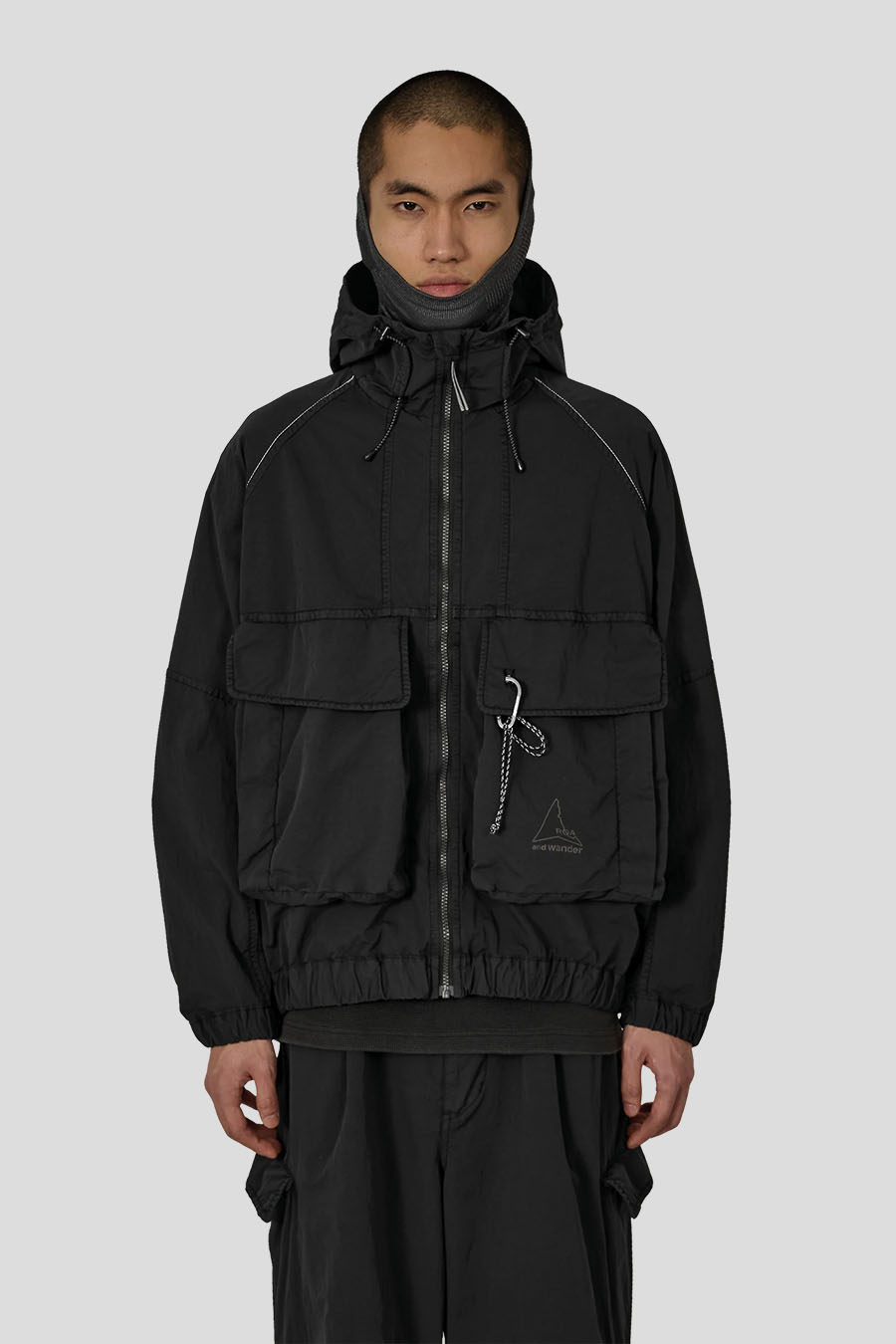 ROA HIKING - VESTE À CAPUCHE ROA X AND WANDER NOIRE - LE LABO STORE