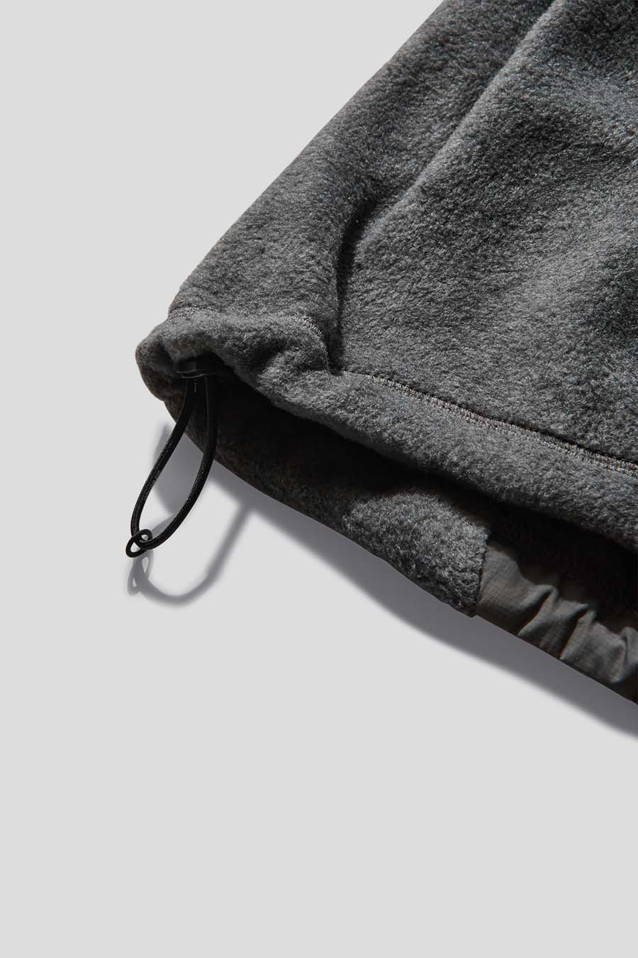 ROA HIKING - VESTE EN POLAIRE MATELASSÉ ROA X AND WANDER GRISE - LE LABO STORE