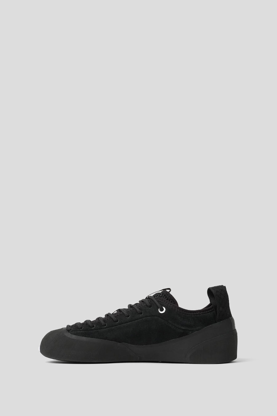 Village PM - BLACK 1PM SNEAKERS - LE LABO STORE