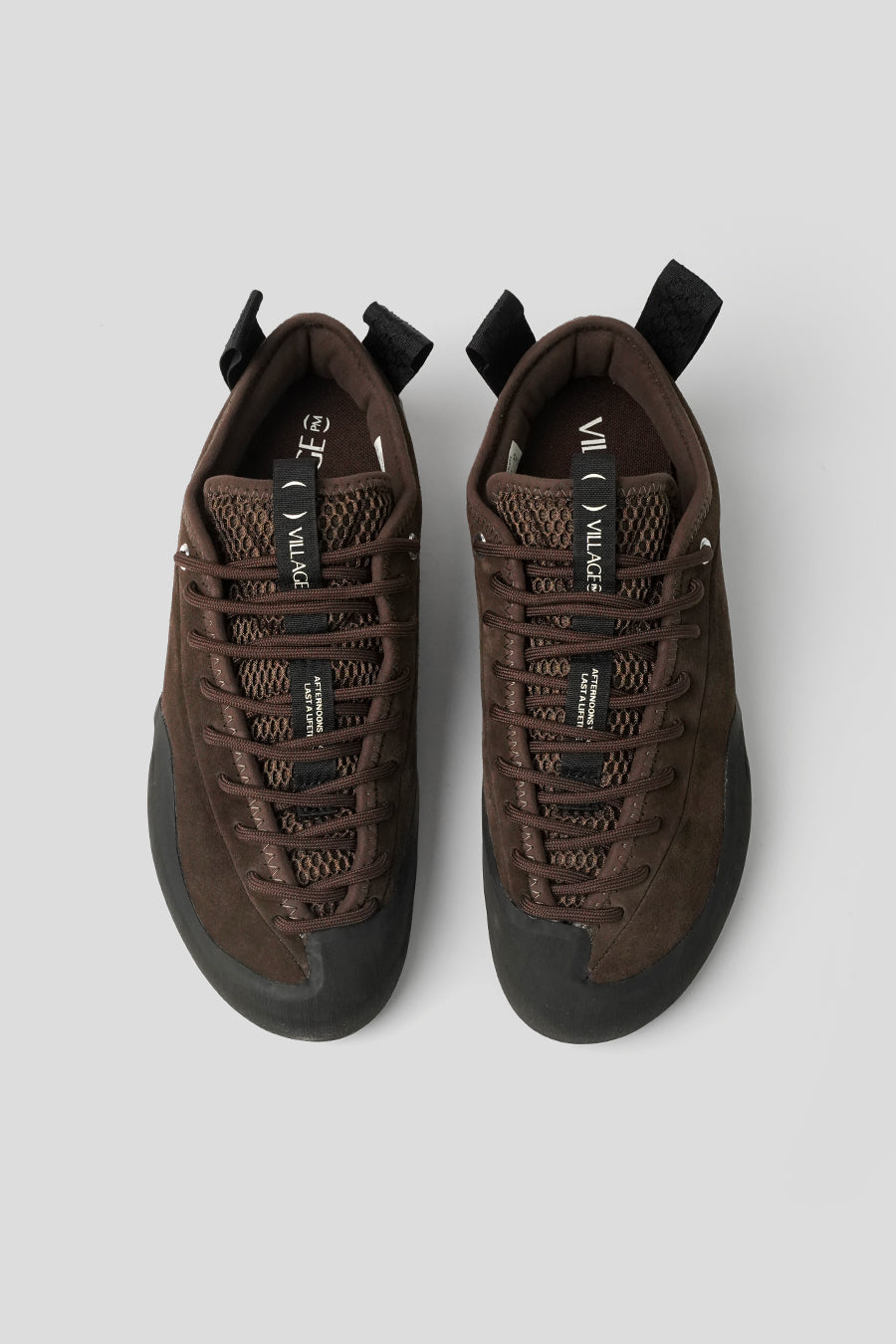 Village PM - SNEAKERS 1PM CHOCOLAT - LE LABO STORE