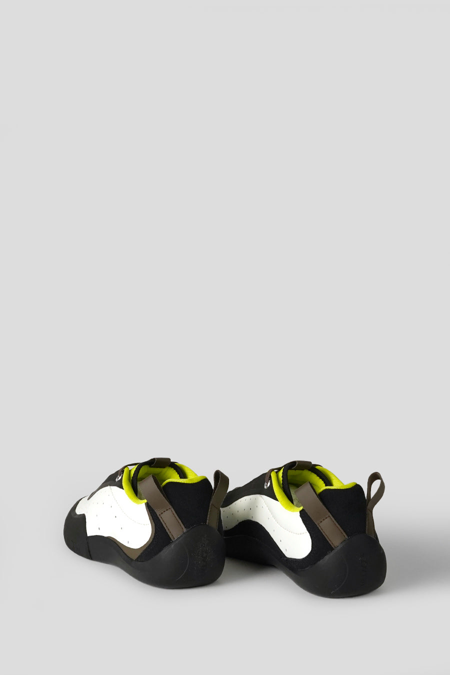 Village PM - LIME 2PM SNEAKERS - LE LABO STORE