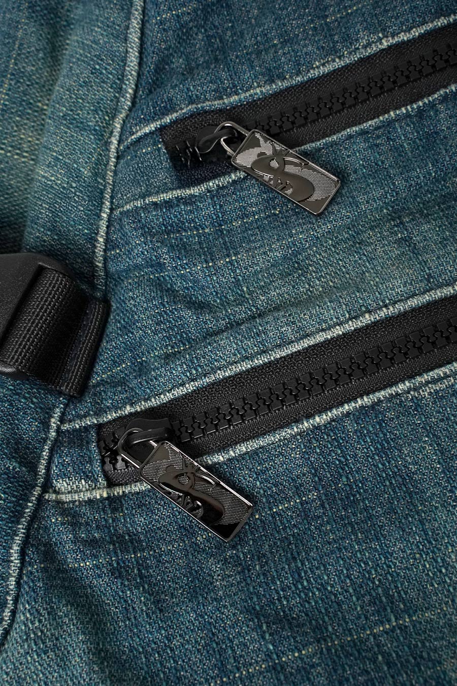 YARDSALE - BLUE DENIM SLING BAG - LE LABO STORE