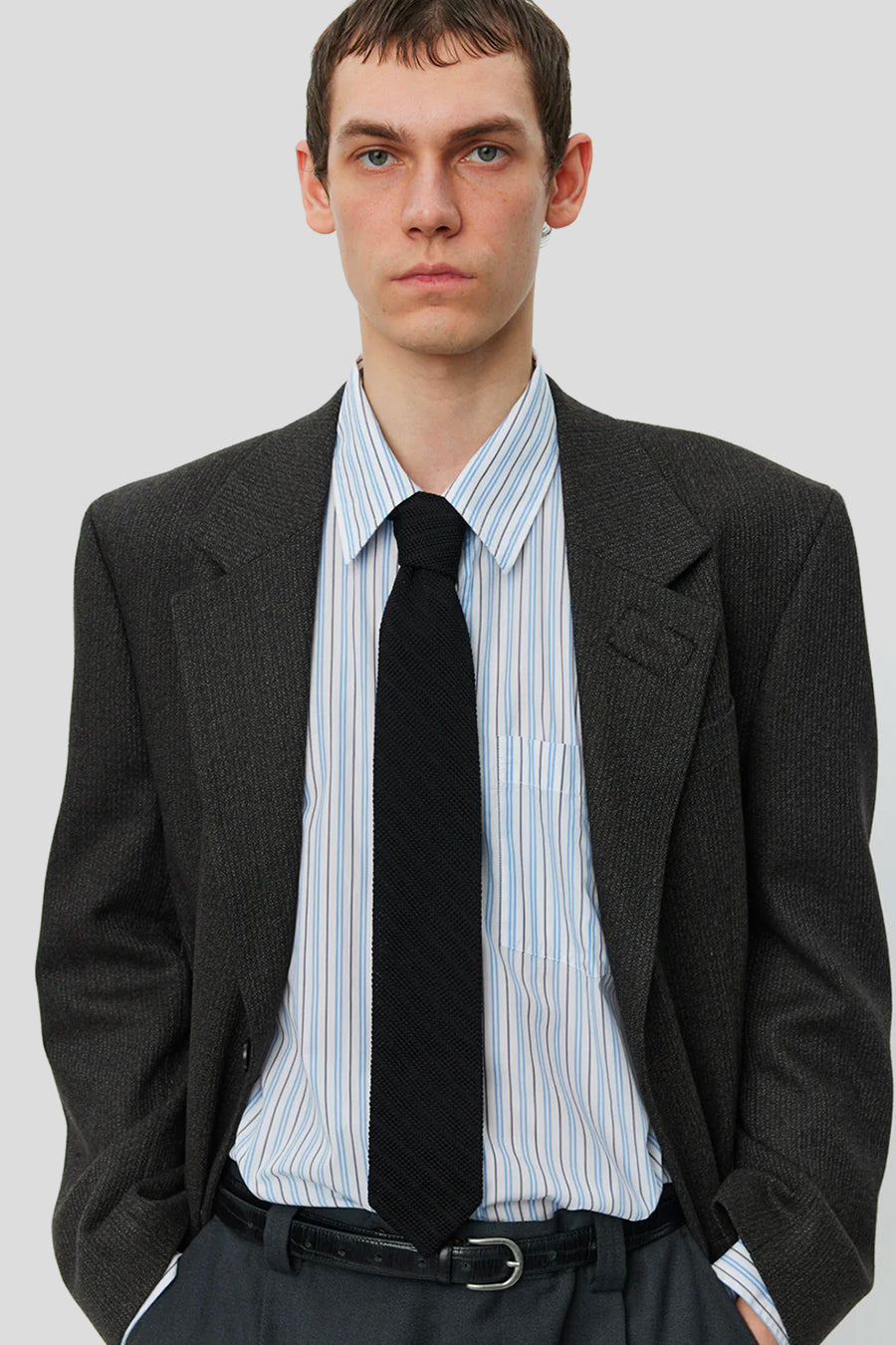 mfpen - CRAVATE À RAYURES TRICOTÉE NOIRE - LE LABO STORE