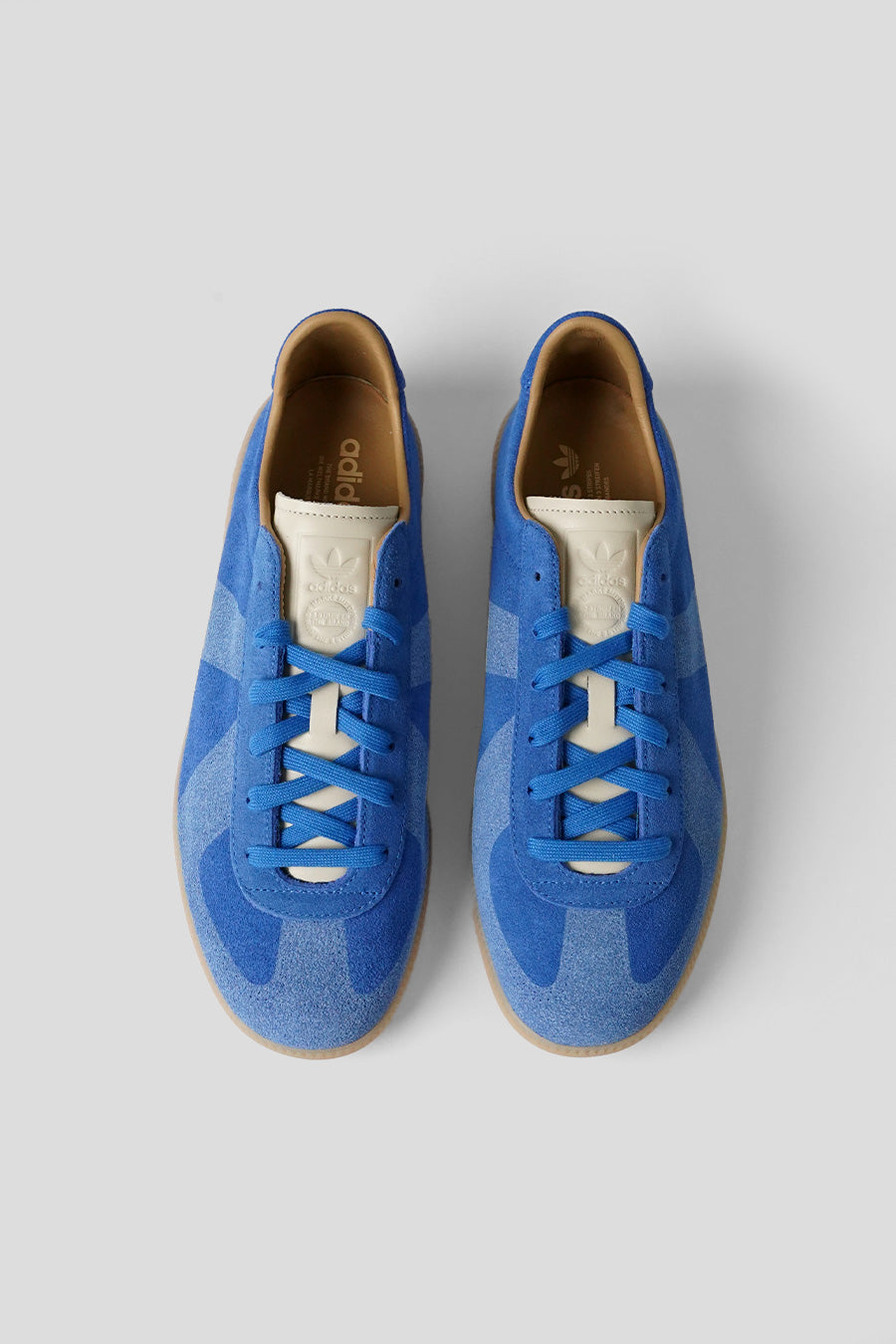 ADIDAS - SNEAKERS BW ARMY DECON BRIGHT ROYAL, CLOUD WHITE ET GUM - LE LABO STORE