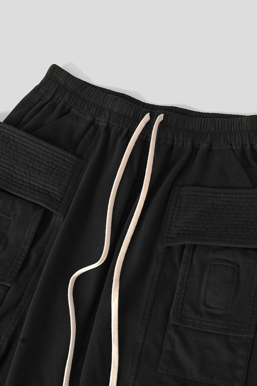 RICK OWENS DRKSHDW - SHORT CREATCH CARGO PODS NOIR - LE LABO STORE