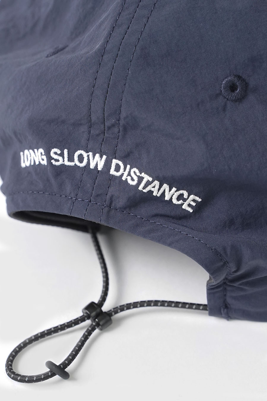 SATISFY - CASQUETTE FLITESILK 5 PANEL PINCH BLEU MARINE - LE LABO STORE